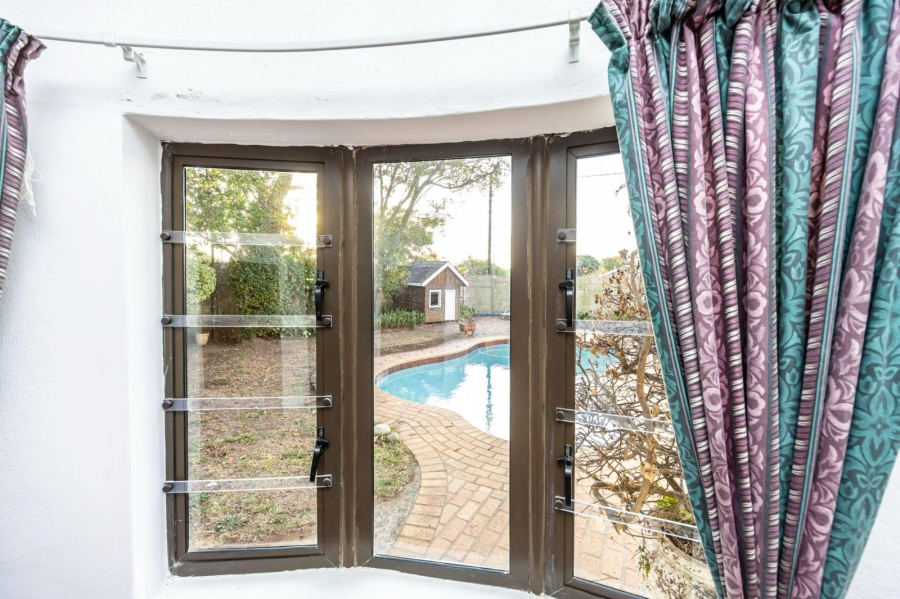 4 Bedroom Property for Sale in Gonubie Eastern Cape